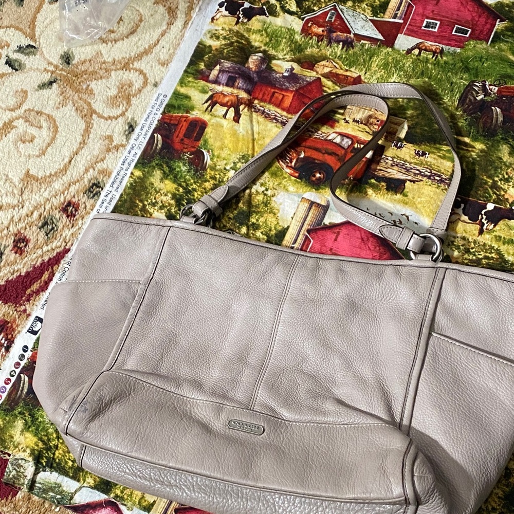 Coach Pebbled Leather Shoulder Tote Bag Gray Lilac Lining F29898